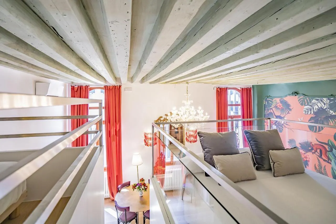 Apartman Corte Rubbi 3 Deluxe Studio-Apartment Velence